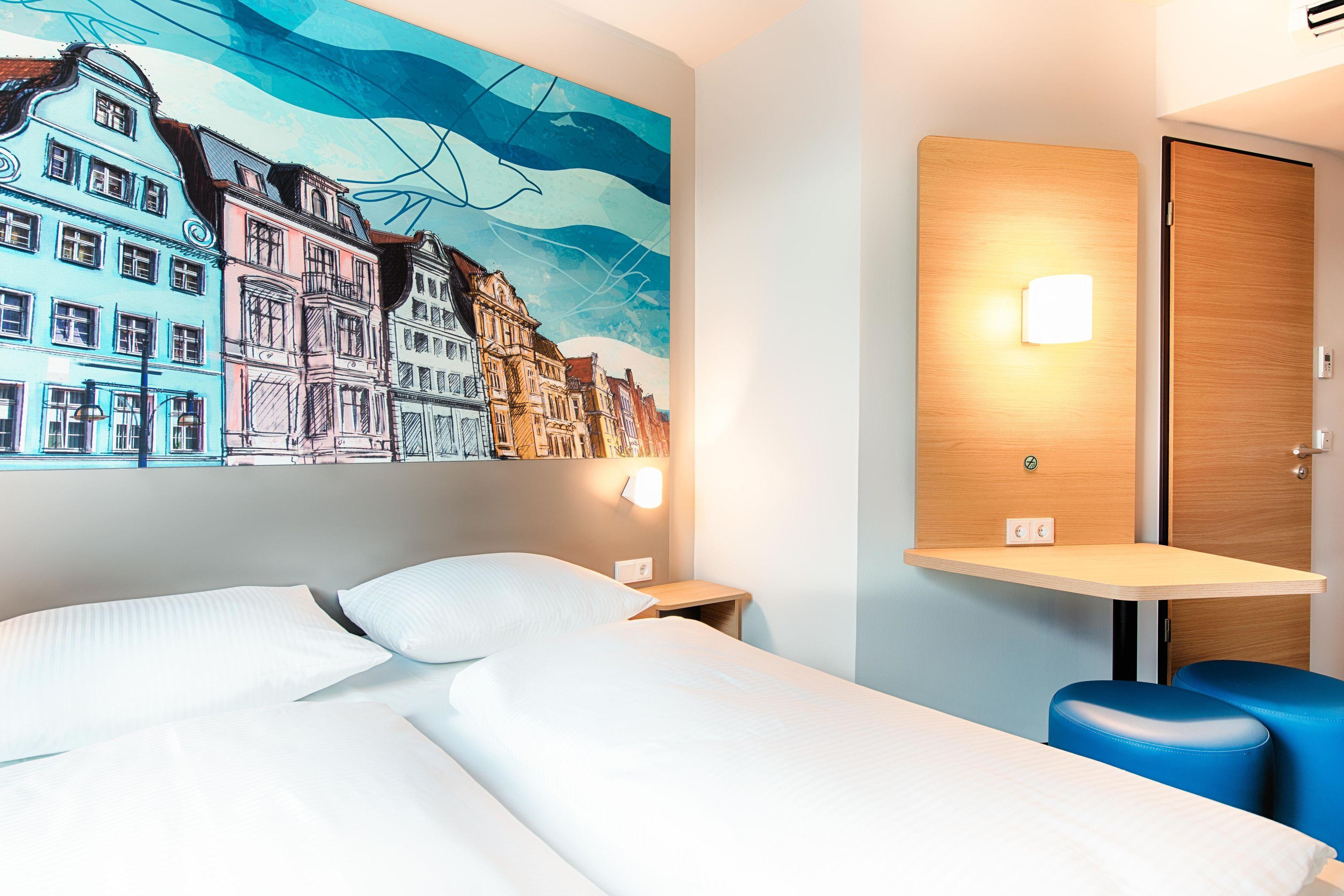 B&B Hotel Rostock City-West Экстерьер фото