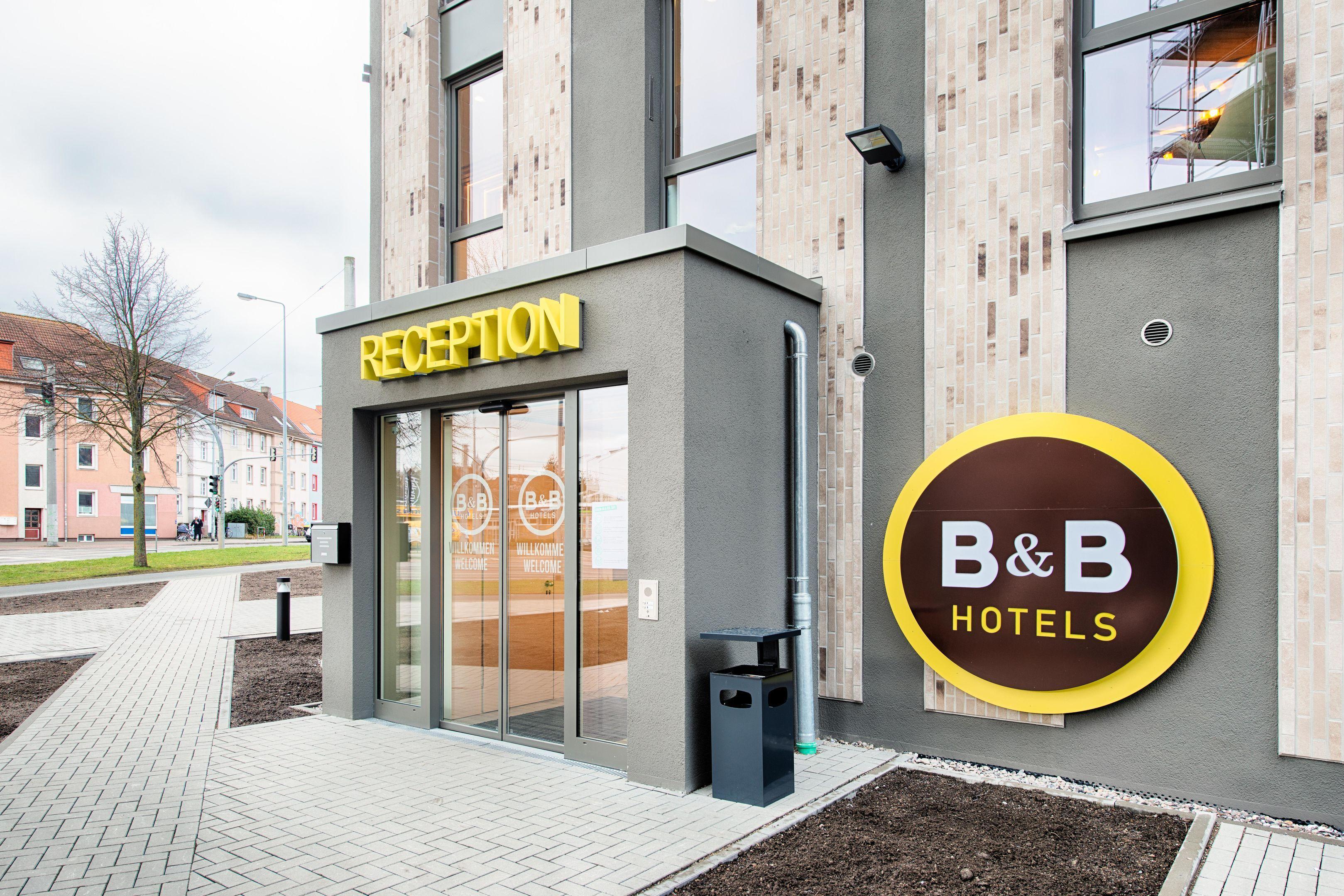 B&B Hotel Rostock City-West Экстерьер фото